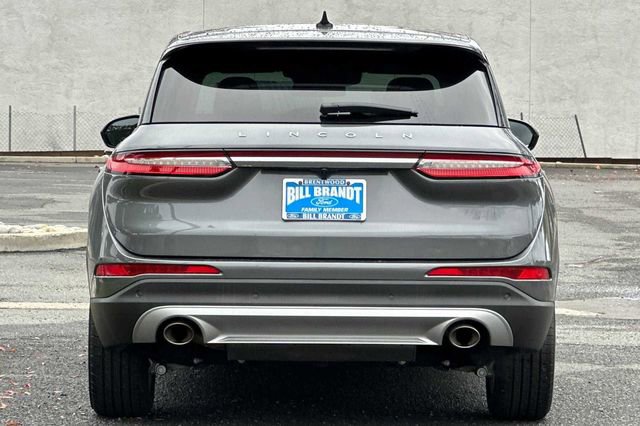 Used 2025 Lincoln Corsair FWD w/ Rear Removable Package Tray image 8