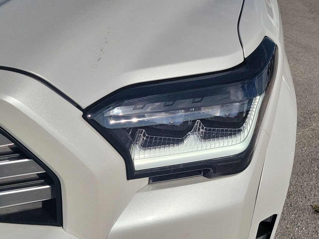 New 2025 Toyota 4Runner Limited image 16