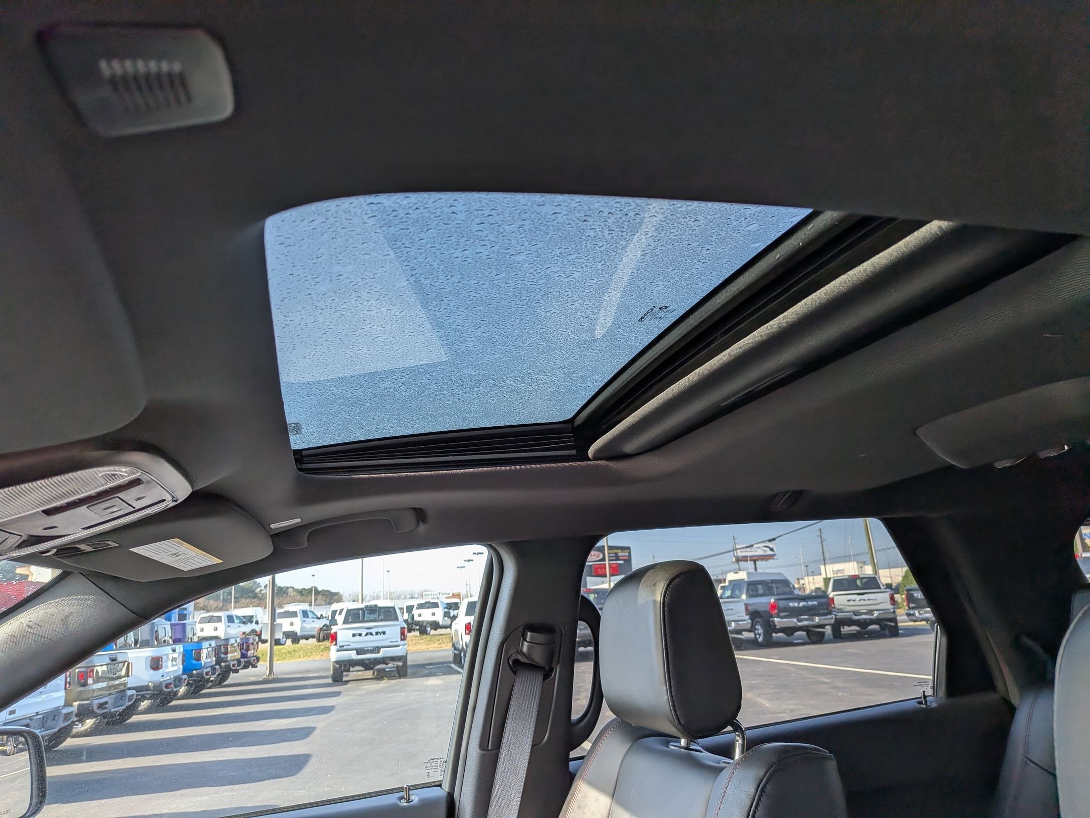 New 2026 Dodge Durango GT image 14