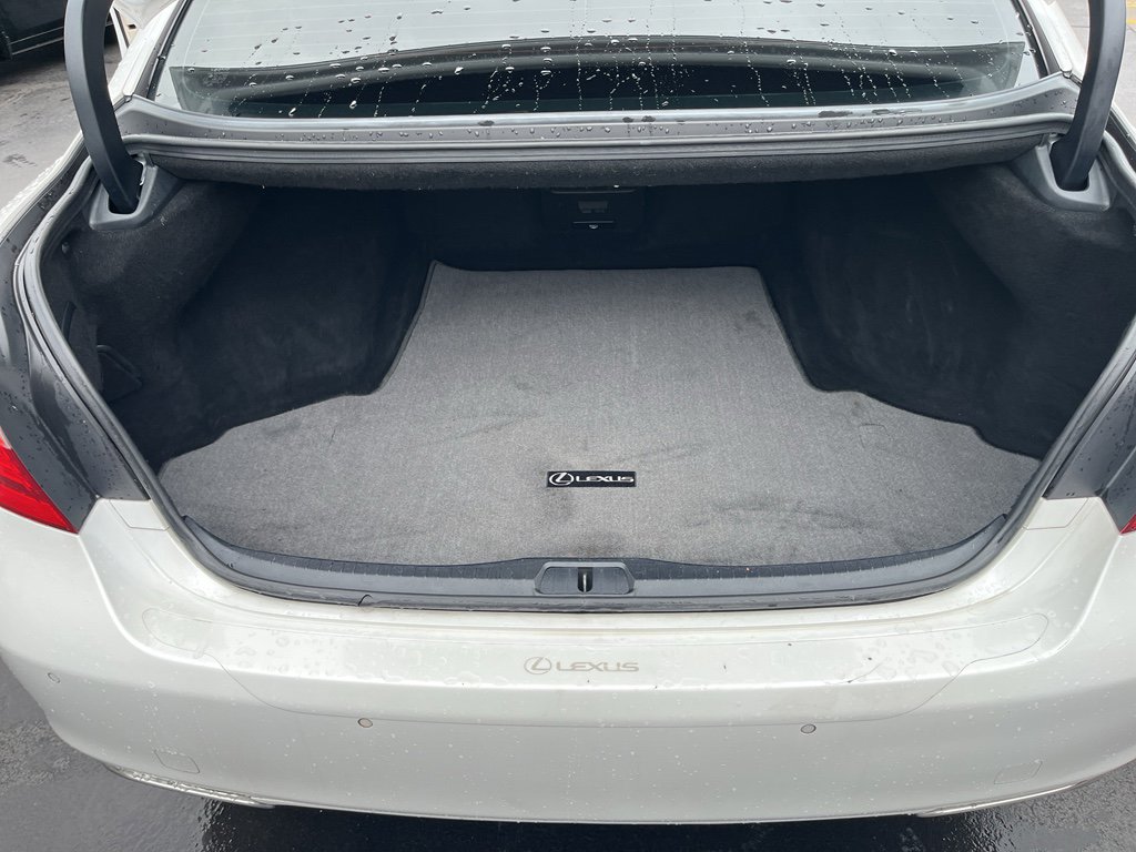 Used 2011 Lexus LS 460 w/ Comfort Pkg image 33