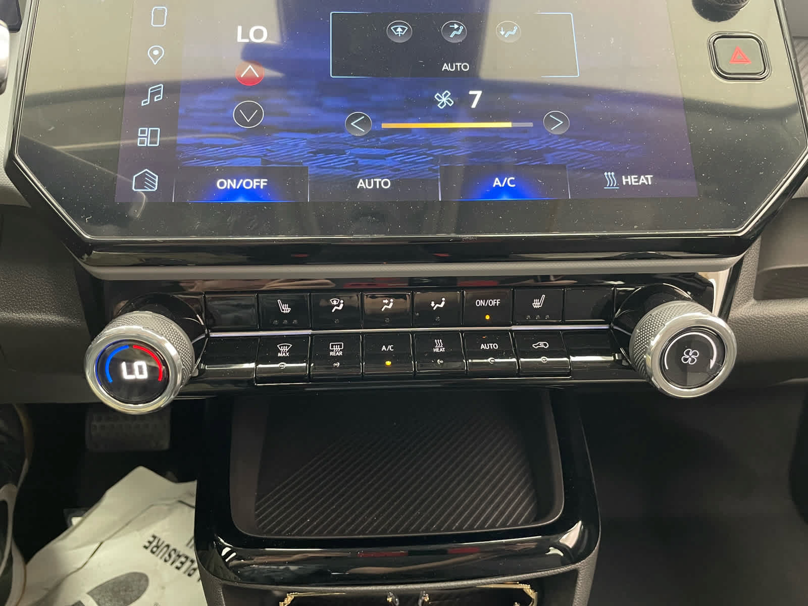 New 2027 Chevrolet Bolt LT w/ Comfort Package FWD image 6