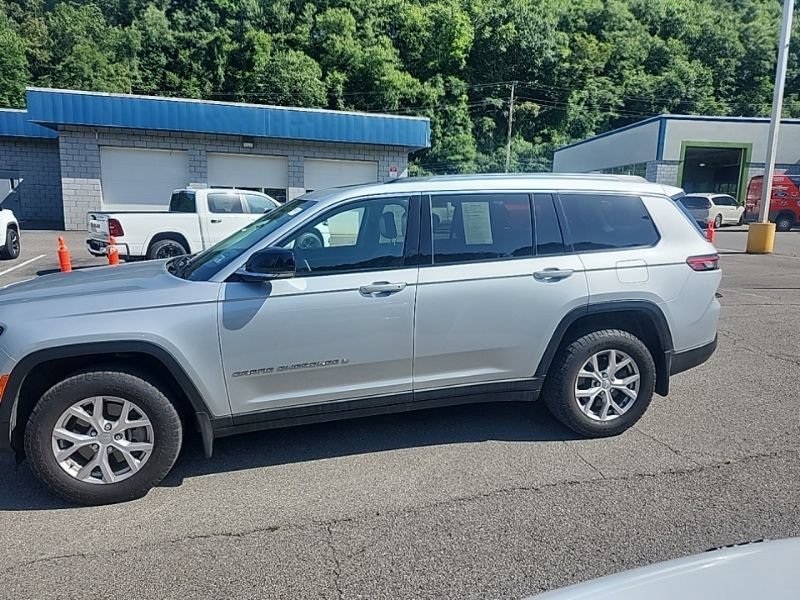 Used 2021 Jeep Grand Cherokee L Limited AWD/4WD image 4