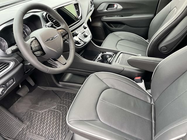 New 2026 Chrysler Pacifica Limited w/ S Appearance Package AWD/4WD image 20