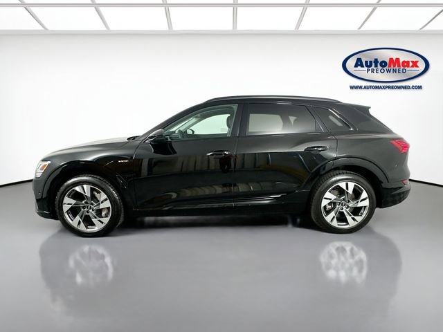 Used 2021 Audi e-tron Premium w/ Convenience Plus Package AWD/4WD image 9
