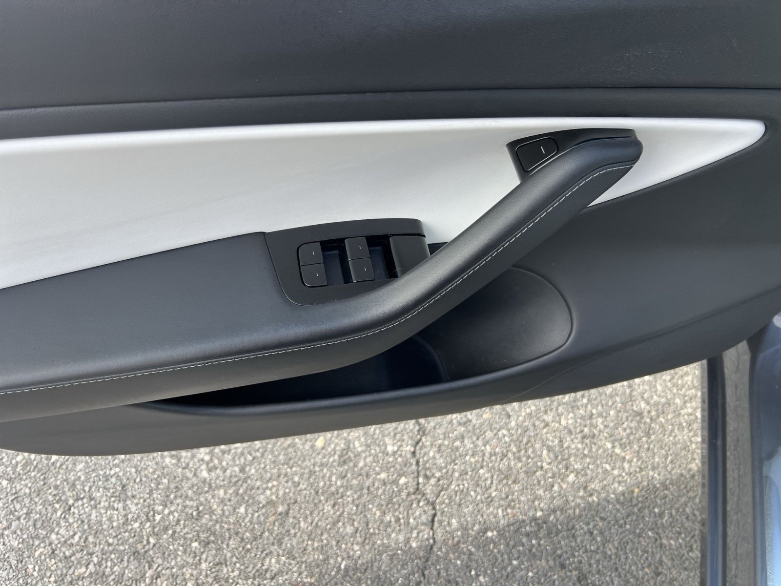 Used 2020 Tesla Model 3 Long Range AWD/4WD image 15