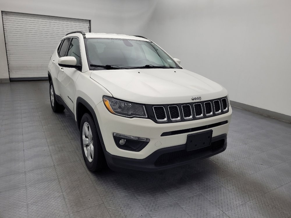 Used 2019 Jeep Compass Latitude w/ Cold Weather Group image 14