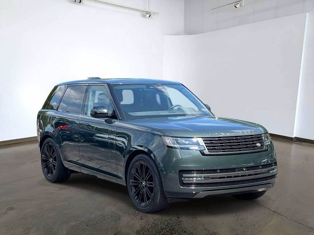 Certified 2025 Land Rover Range Rover SE AWD/4WD image 3