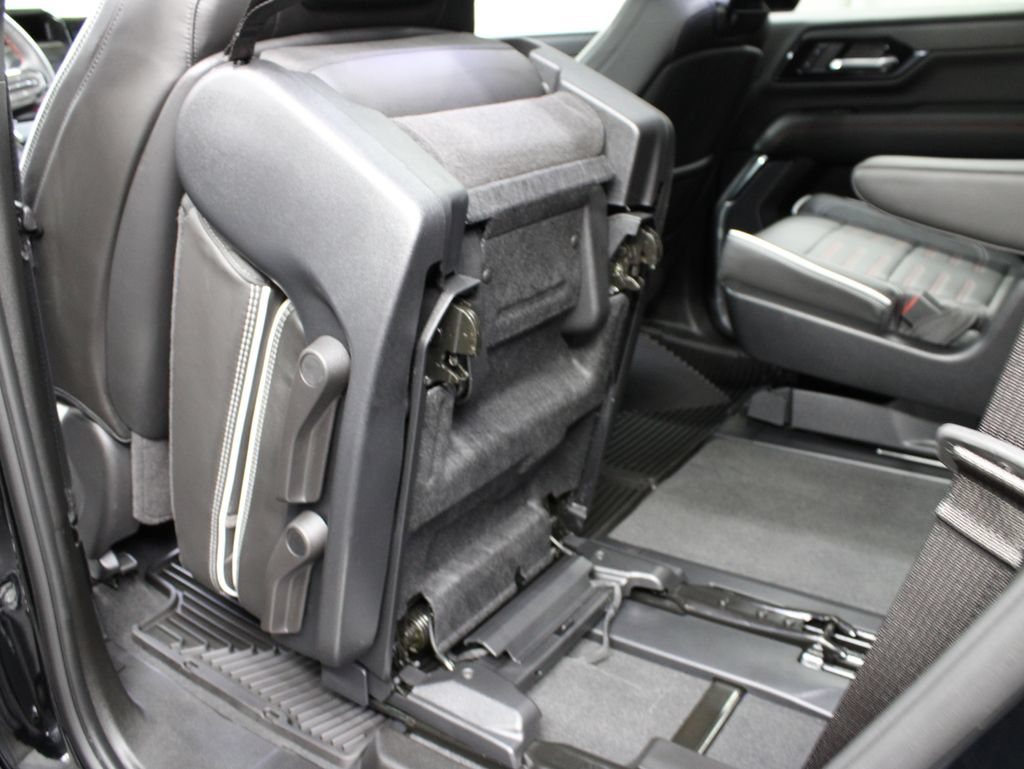 Used 2026 GMC Yukon AT4 Ultimate AWD/4WD image 75