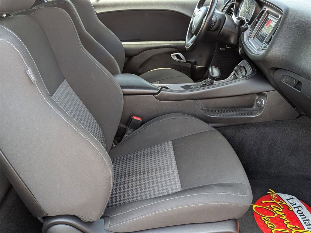 Used 2023 Dodge Challenger GT image 27