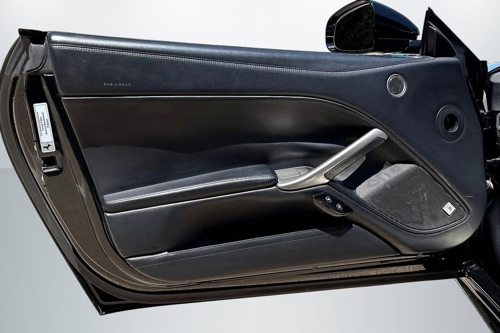 Used 2014 Ferrari F12 Berlinetta RWD image 17