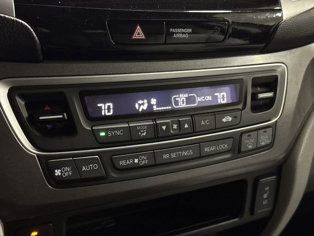 Used 2017 Honda Pilot EX-L image 16