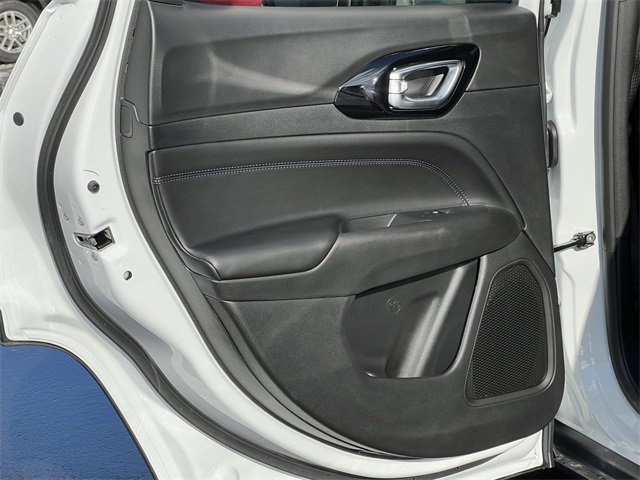 New 2026 Jeep Compass Limited image 32