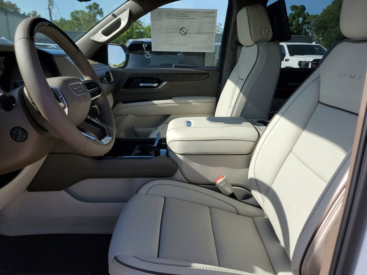 New 2026 GMC Yukon XL Denali w/ Denali Reserve Package RWD image 19