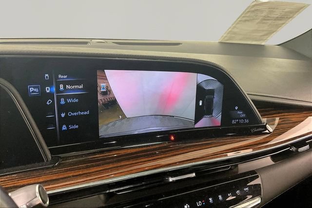 Used 2023 Cadillac Escalade Premium Luxury RWD image 12