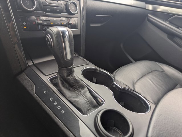 Used 2018 Ford Explorer XLT w/ Equipment Group 202A FWD image 9
