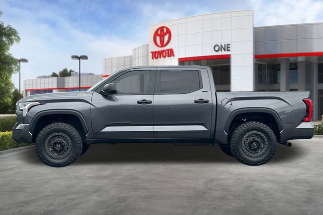 Used 2024 Toyota Tundra SR5 AWD/4WD image 8