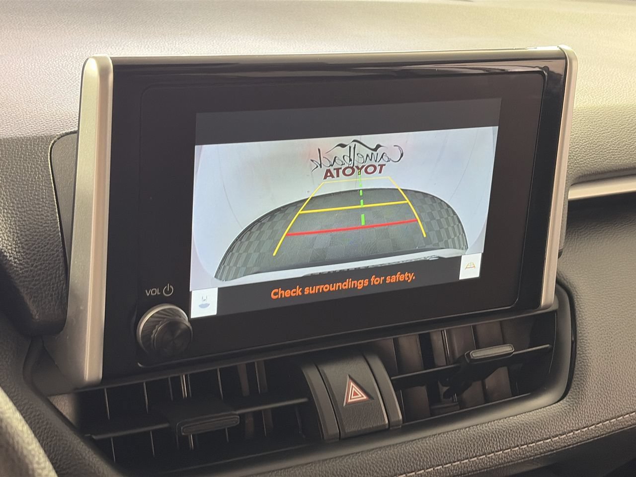 Used 2025 Toyota RAV4 XLE FWD image 16