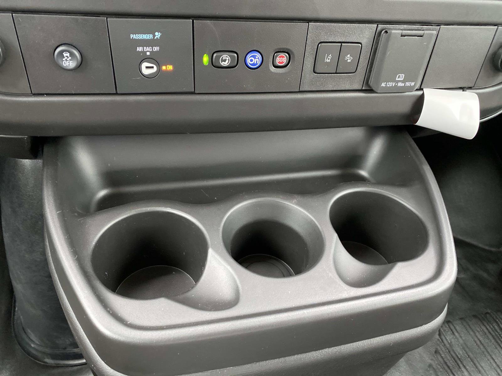 New 2025 GMC Savana 3500 w/ Driver Convenience Package image 10