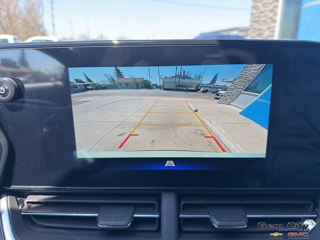 New 2026 Chevrolet Trax ACTIV FWD image 18