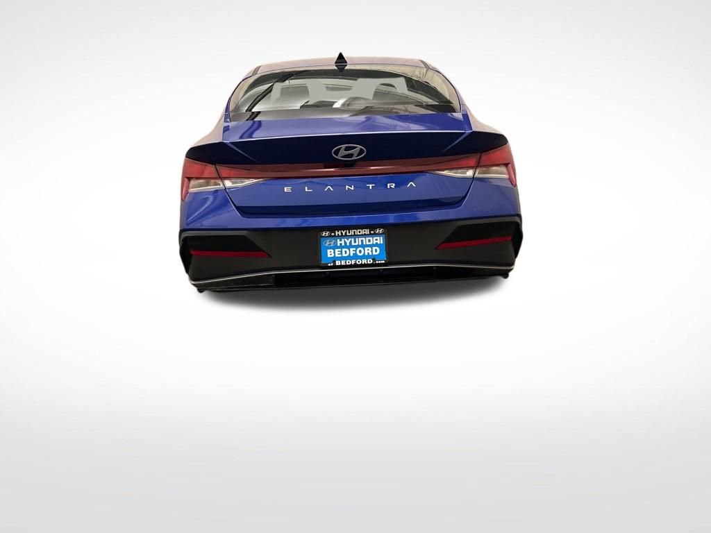 Certified 2026 Hyundai Elantra SE image 6