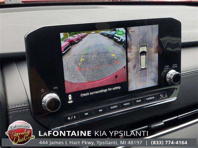 Used 2024 Mitsubishi Outlander SE Black Edition image 25