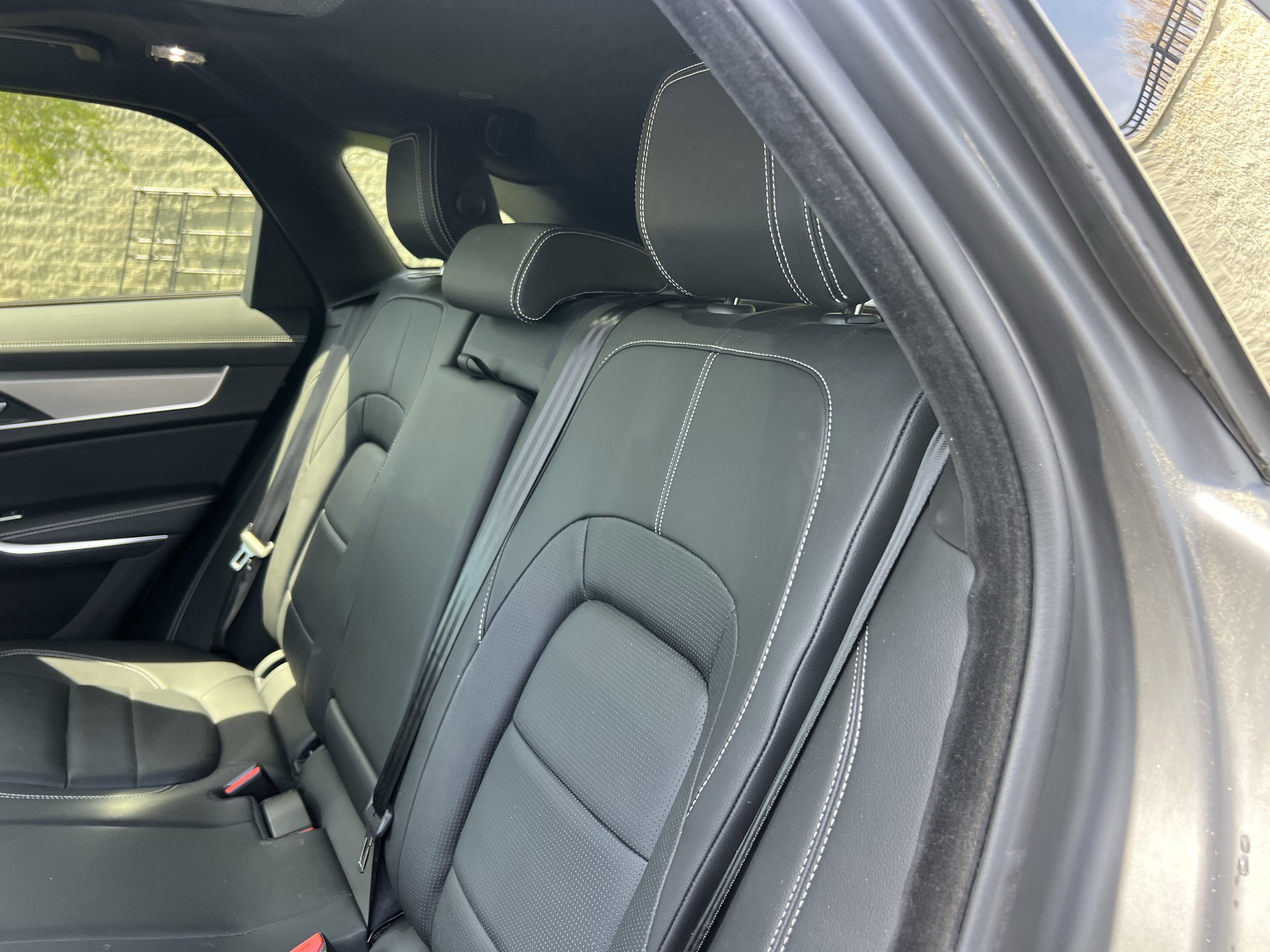 Used 2025 Jaguar F-PACE R-Dynamic S image 32