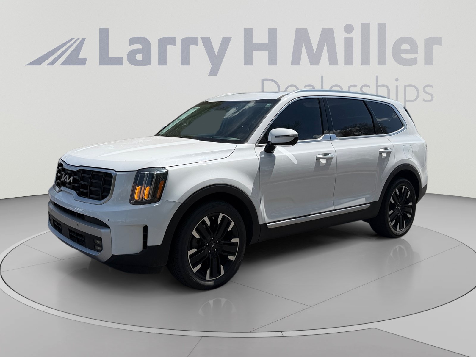 Used 2024 Kia Telluride SX Prestige AWD/4WD image 1