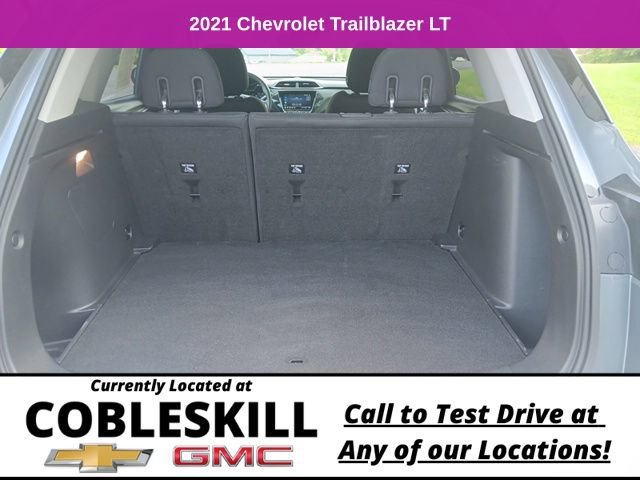 Used 2021 Chevrolet TrailBlazer LT w/ Convenience Package AWD/4WD image 5