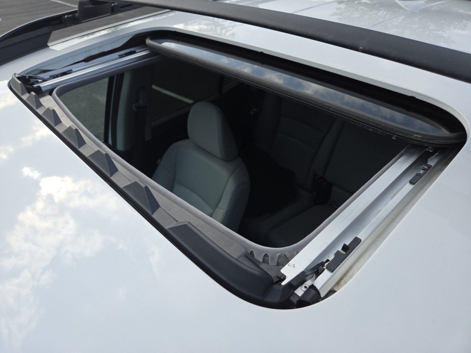 Certified 2024 Honda Ridgeline RTL image 4
