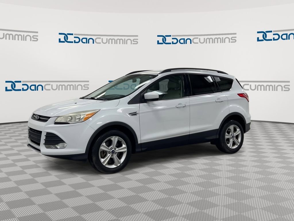 Used 2015 Ford Escape SE w/ Equipment Group 201A image 4