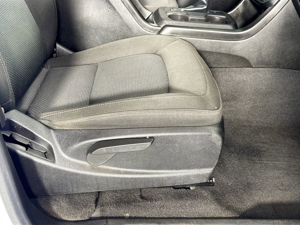 Used 2019 Chevrolet Colorado LT image 28