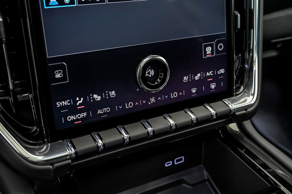 New 2026 GMC Yukon Elevation w/ Elevation Premium Package AWD/4WD image 19