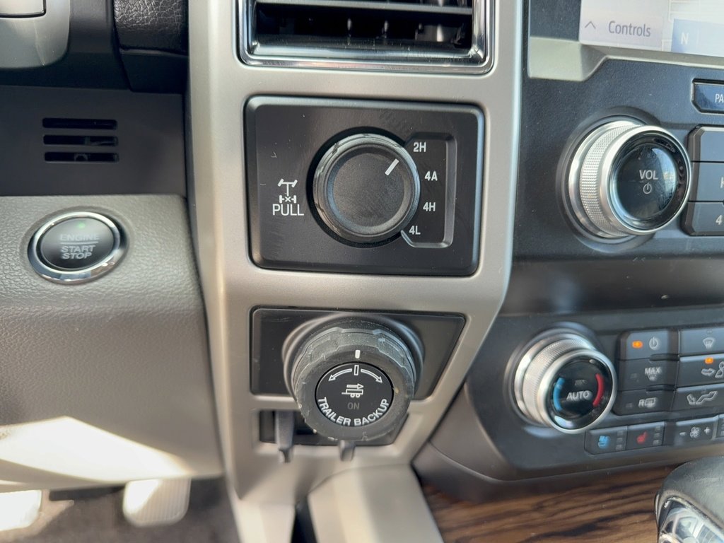 Certified 2019 Ford F150 Lariat w/ Equipment Group 502A Luxury image 21