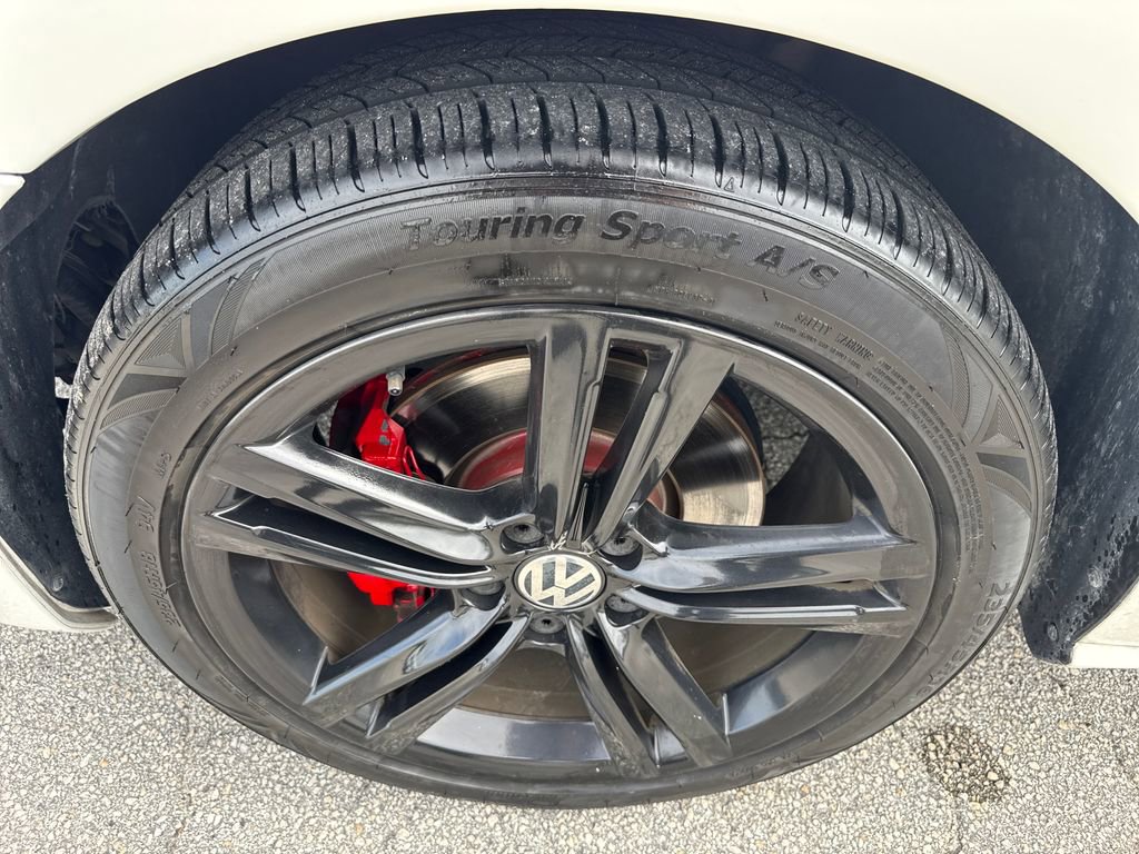 Used 2014 Volkswagen Passat 1.8T SEL Premium FWD image 11
