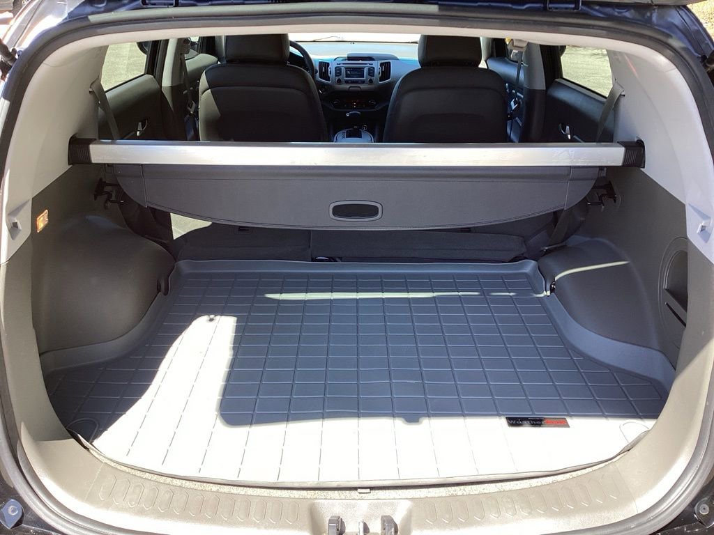 Used 2016 Kia Sportage EX image 12