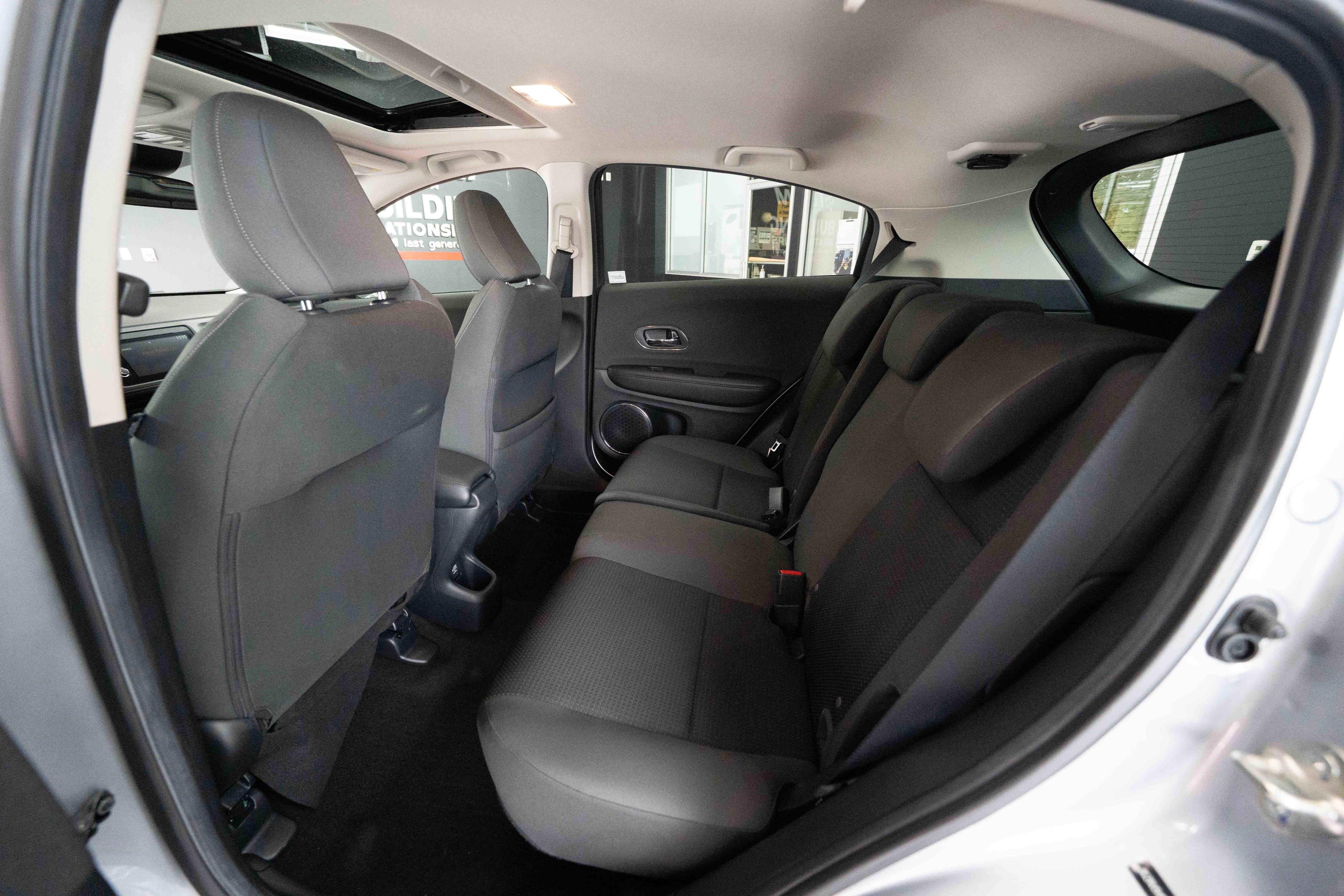 Used 2020 Honda HR-V EX image 23