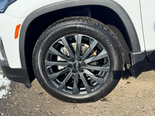 Used 2023 Chevrolet Traverse RS image 11