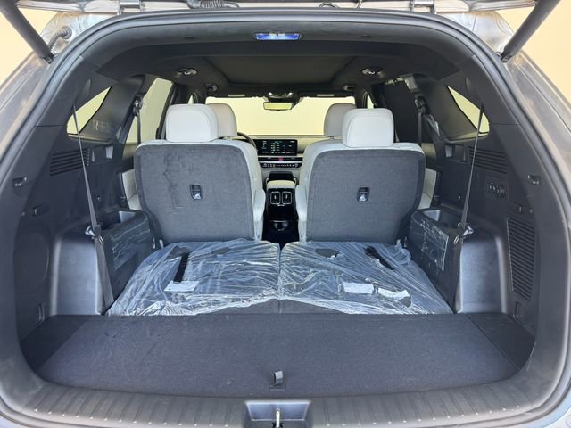 Used 2025 Kia Sorento SX Prestige image 8