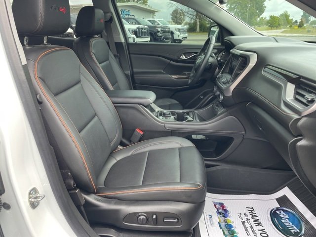 Used 2023 GMC Acadia AT4 w/ Technology Package image 15