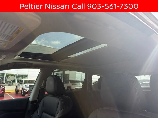 Certified 2020 Nissan Murano Platinum w/ Cargo Package FWD image 10