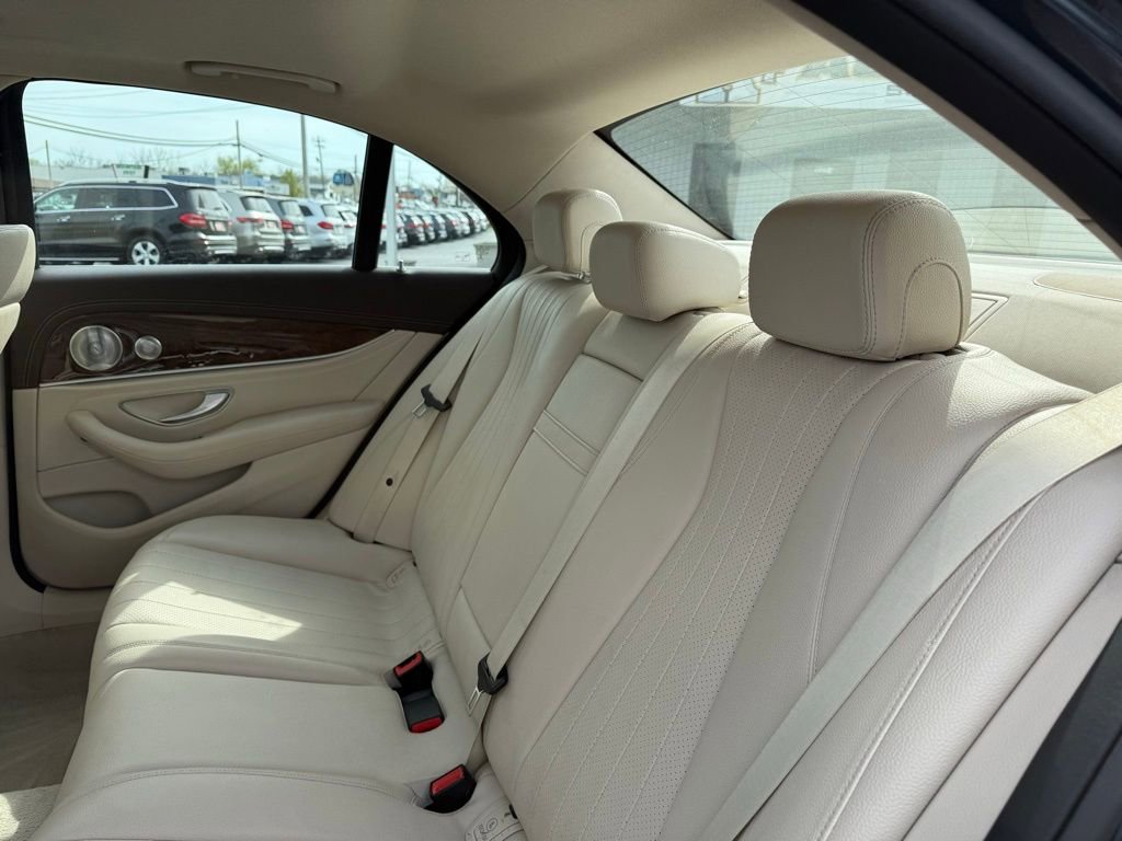 Used 2017 Mercedes-Benz E 300 4MATIC w/ Premium 1 Package image 13