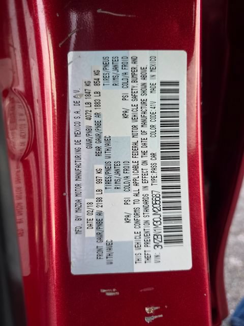 Used 2018 MAZDA MAZDA3 Grand Touring w/ Premium Equipment Package FWD image 27