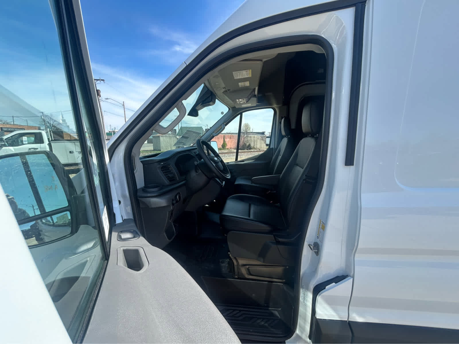 New 2026 Ford Transit 350 148 High Roof Extended image 10