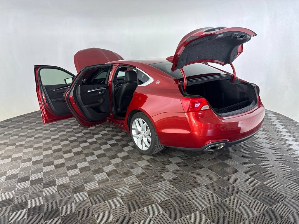 Used 2015 Chevrolet Impala LTZ FWD image 18