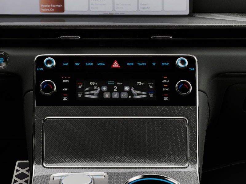 New 2025 Genesis GV80 3.5T e-SC image 15