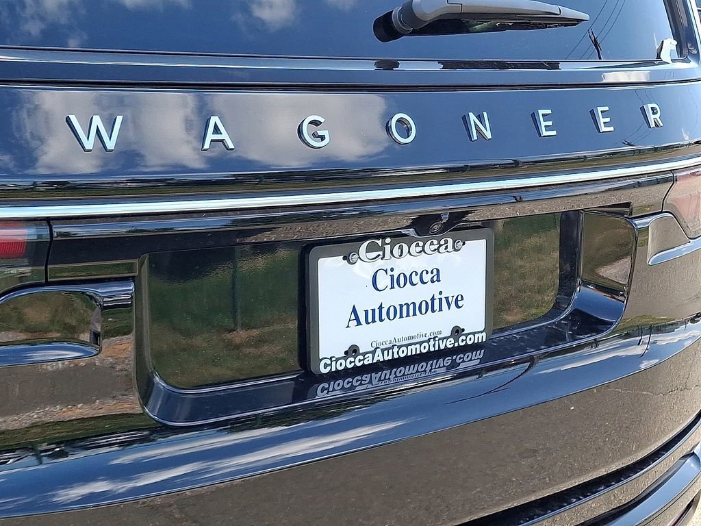 New 2025 Jeep Wagoneer L Series II AWD/4WD image 20