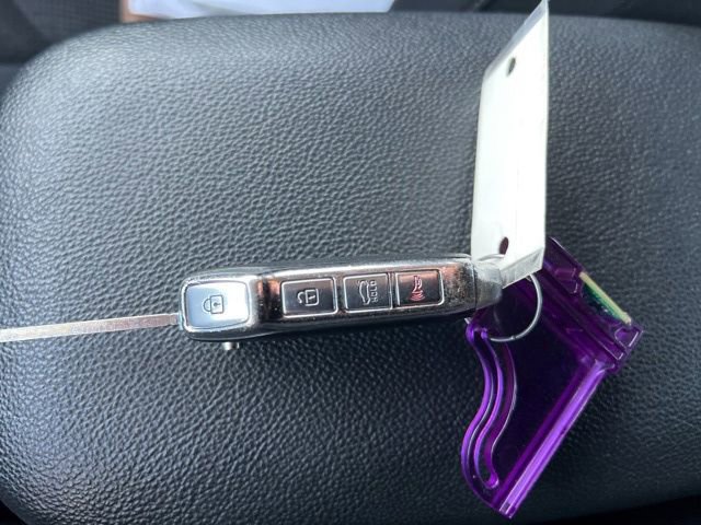 Used 2019 Kia Forte LXS image 31