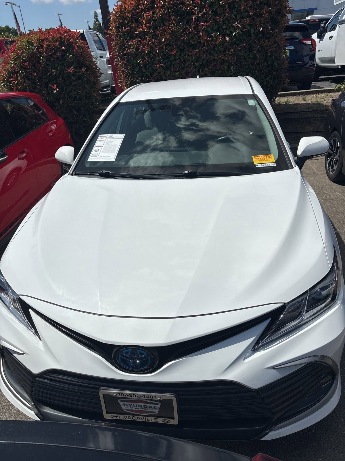 Used 2022 Toyota Camry LE w/ Cold Weather Package FWD image 3
