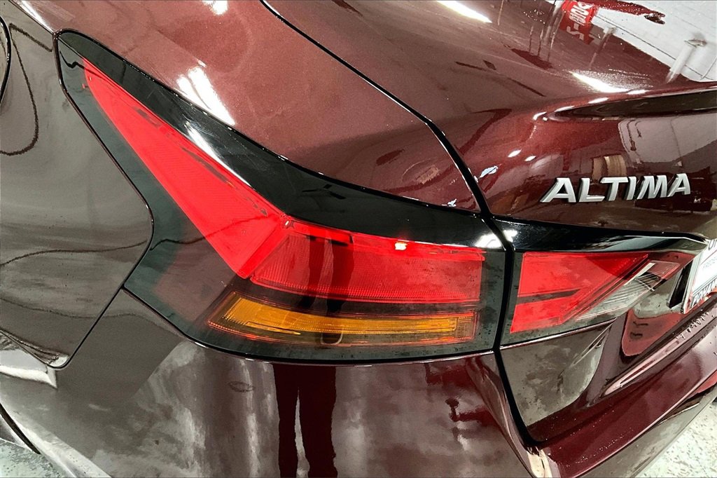 Certified 2024 Nissan Altima 2.5 SV w/ SV Premium Package image 28