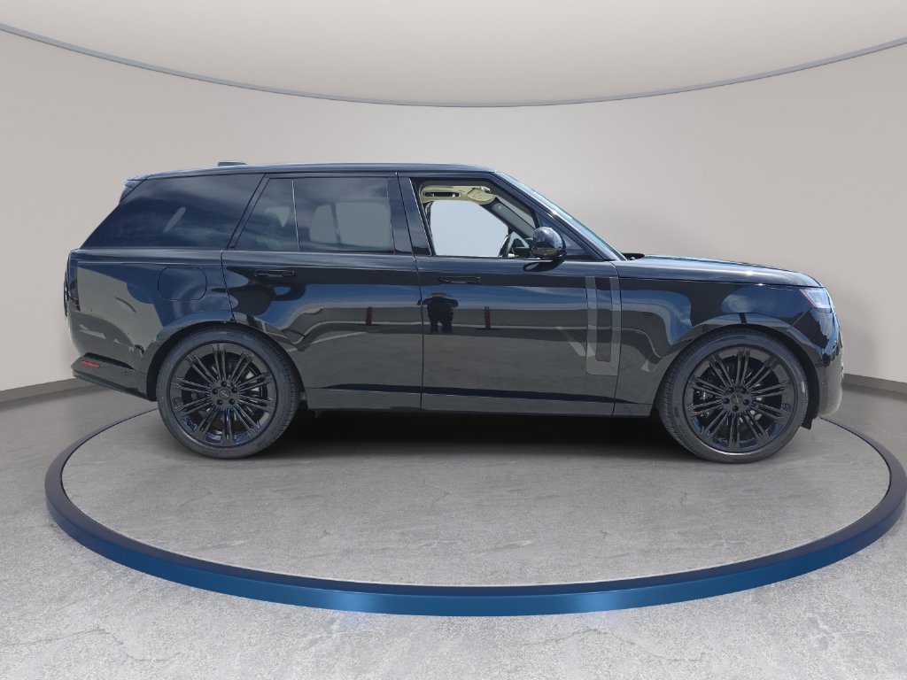 New 2026 Land Rover Range Rover SE AWD/4WD image 4